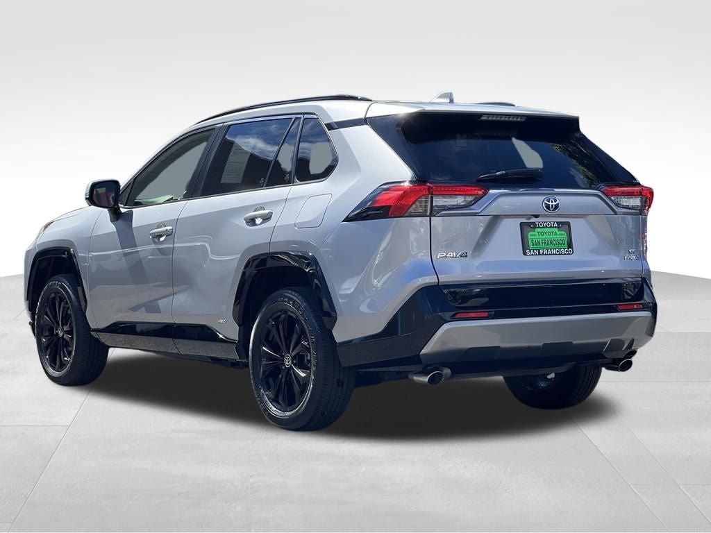 2023 Toyota RAV4 Hybrid SE