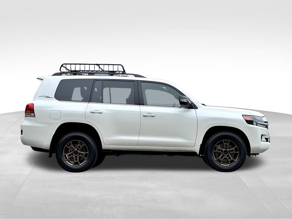 2020 Toyota Land Cruiser Heritage Edition