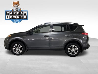 2017 Toyota RAV4 Hybrid XLE