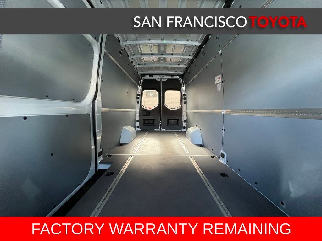 2024 Mercedes-Benz Sprinter 2500 Cargo 170 WB High Roof