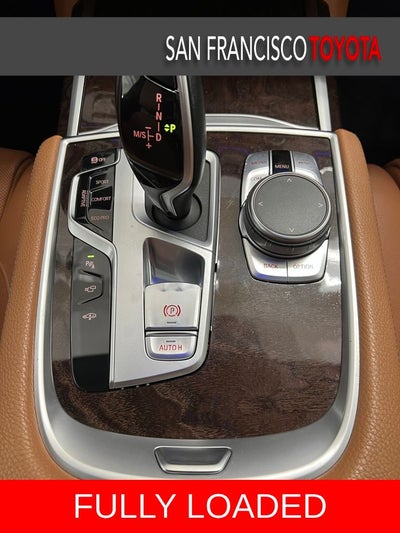 2020 BMW 7 Series 740i