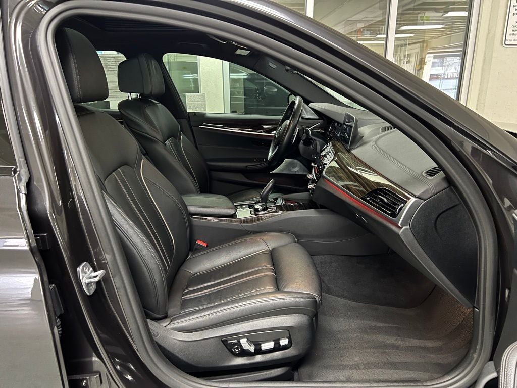 2018 BMW 5 Series M550i xDrive