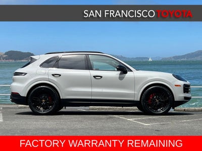 2024 Porsche Cayenne S