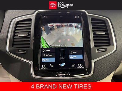 2020 Volvo XC90 T6 Momentum