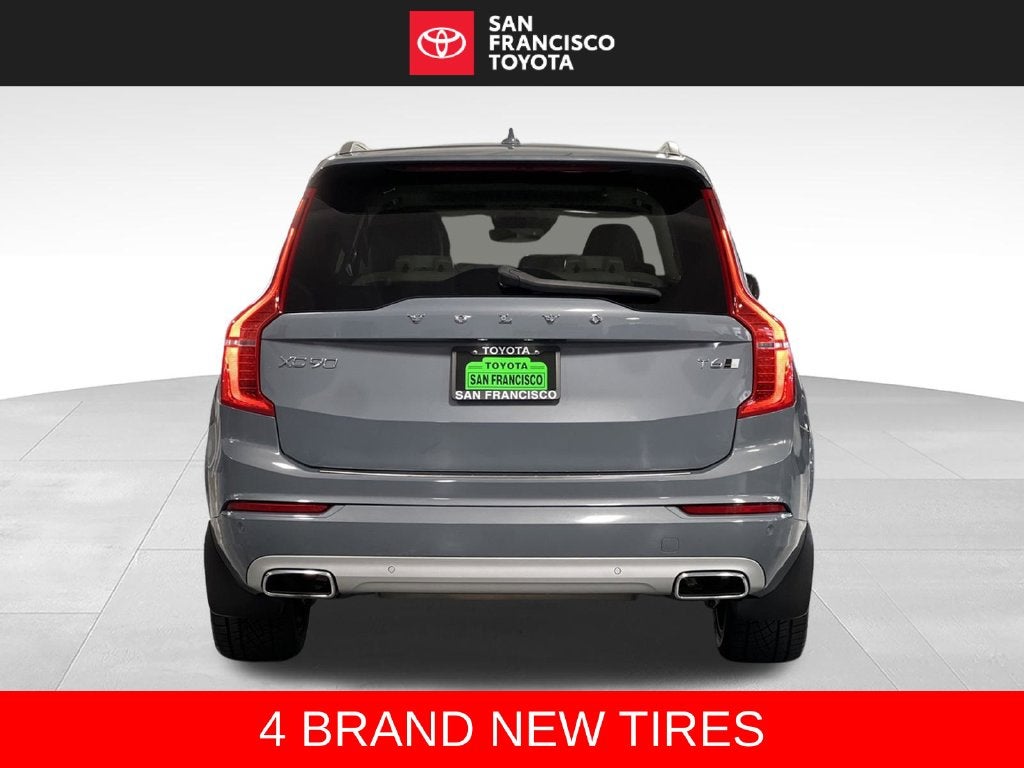 2020 Volvo XC90 T6 Momentum