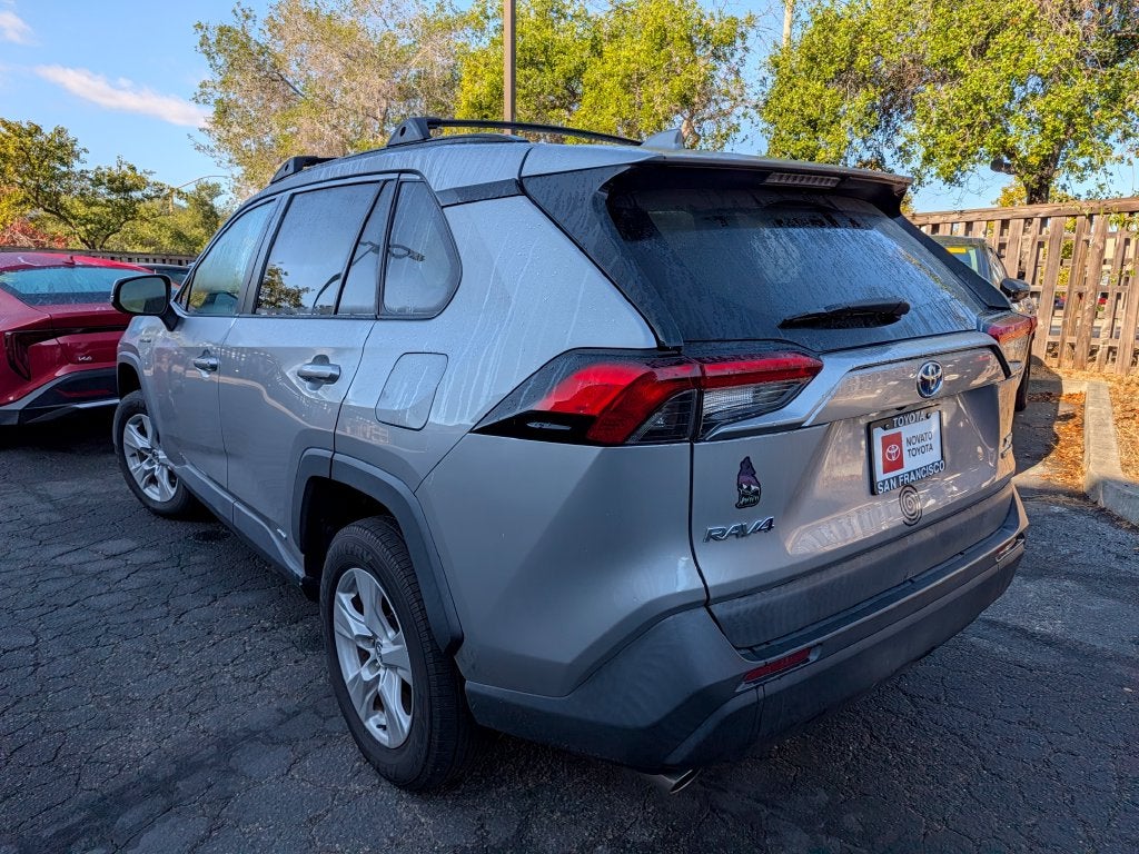 2020 Toyota RAV4 Hybrid XLE