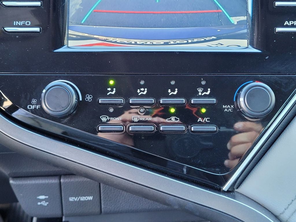 2018 Toyota Camry LE