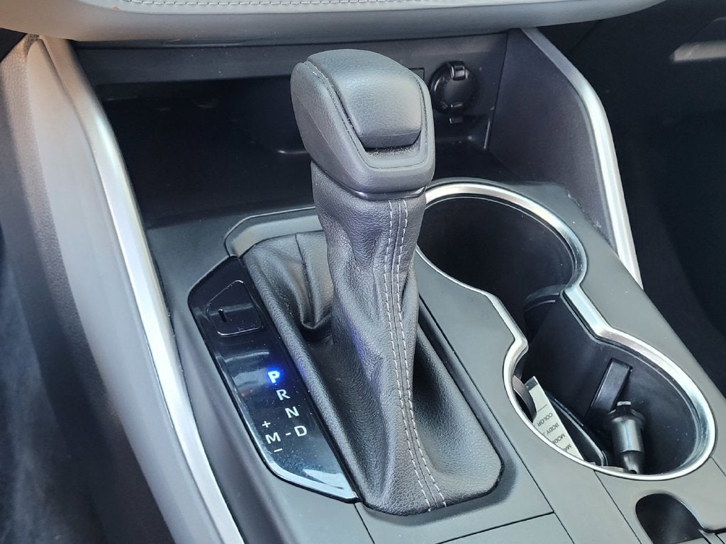 2022 Toyota Highlander L
