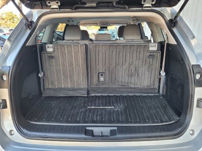 2022 Toyota Highlander L