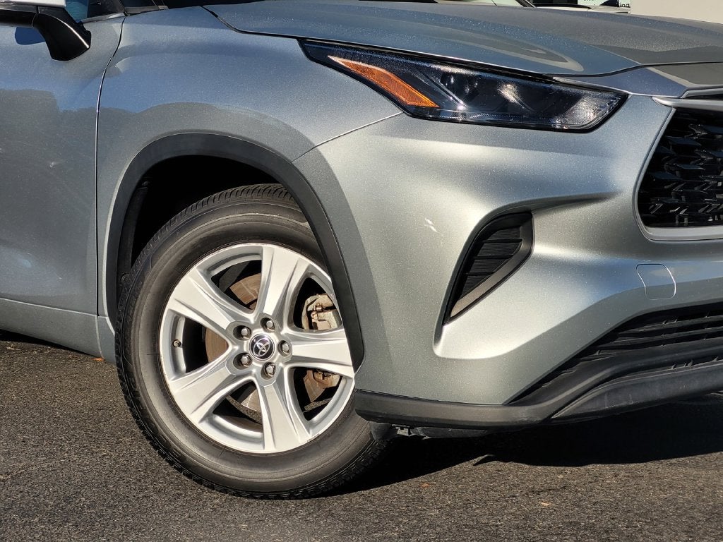 2022 Toyota Highlander L