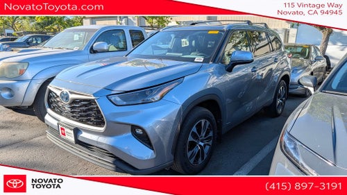 2022 Toyota Highlander Hybrid XLE