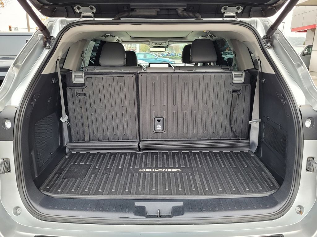 2024 Toyota Highlander Platinum