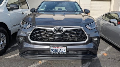 2025 Toyota Highlander LE