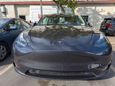 2024 Tesla Model Y Long Range