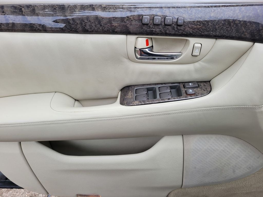 2002 Lexus LS 430