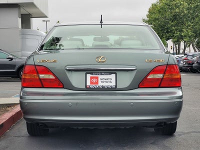 2002 Lexus LS 430