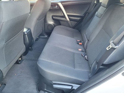 2017 Toyota RAV4 Hybrid XLE