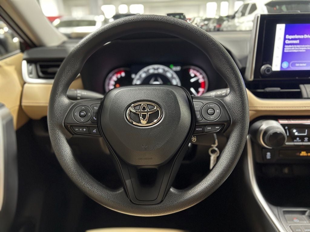 2025 Toyota RAV4 LE