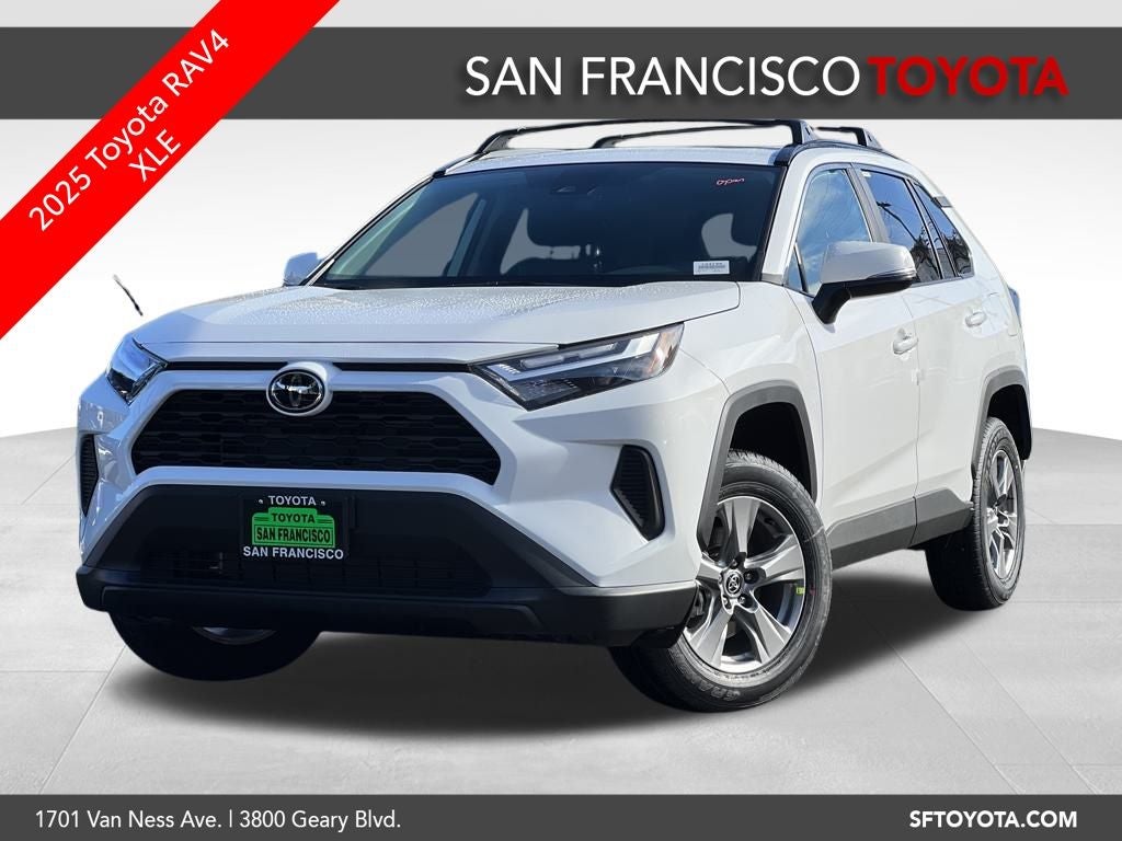 2025 Toyota RAV4 XLE