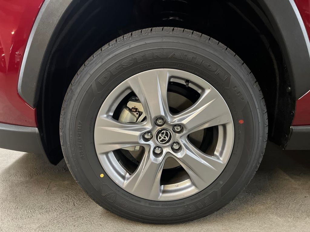 2025 Toyota RAV4 XLE