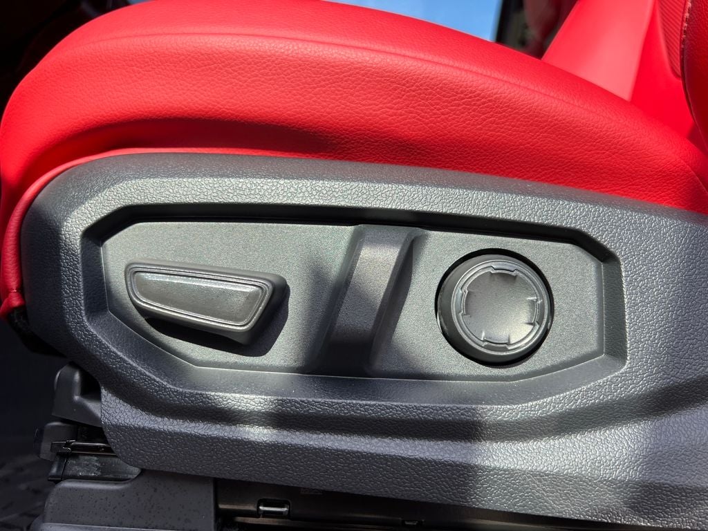 2025 Toyota Tacoma i-FORCE MAX Tacoma TRD Pro