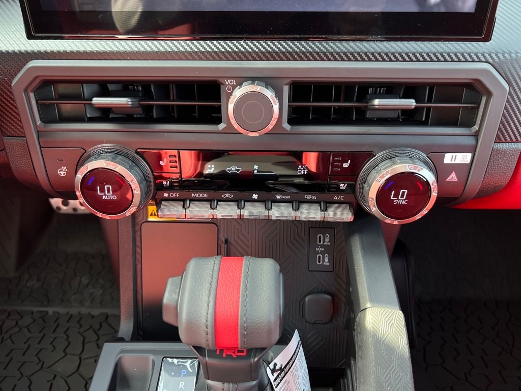 2025 Toyota Tacoma i-FORCE MAX Tacoma TRD Pro