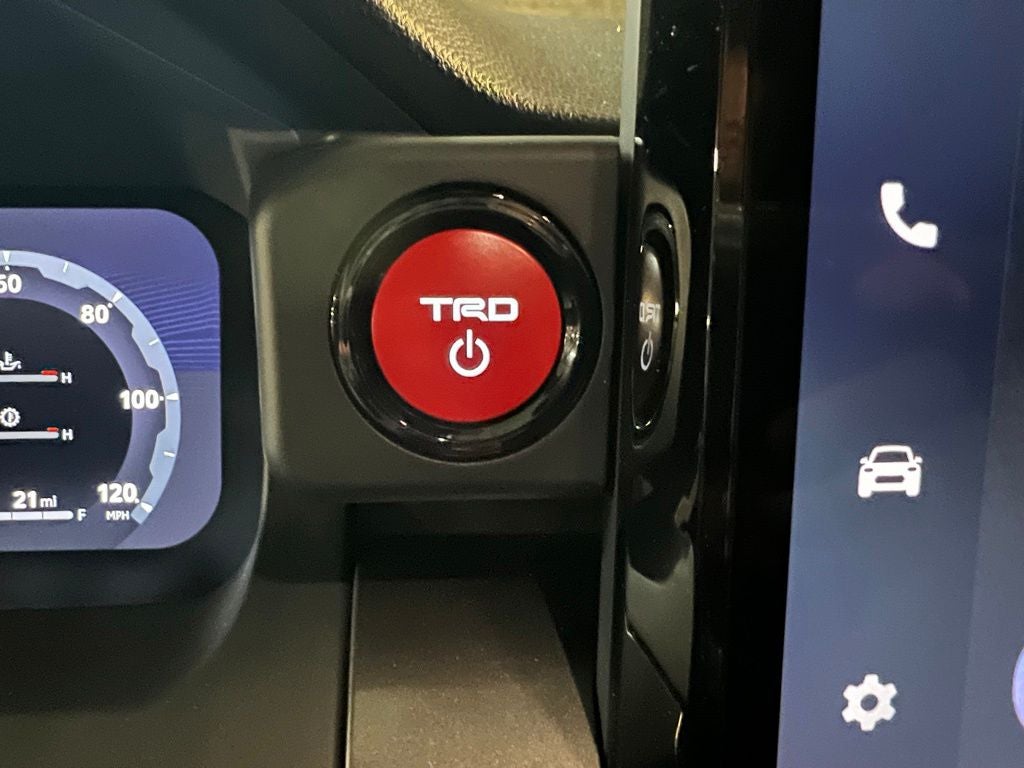 2026 Toyota Tacoma i-FORCE MAX Tacoma TRD Off-Road