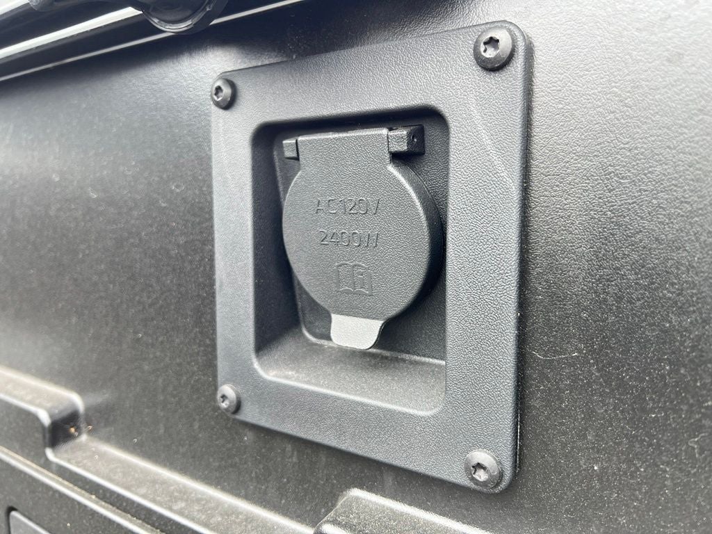 2026 Toyota Tacoma i-FORCE MAX Tacoma Trailhunter