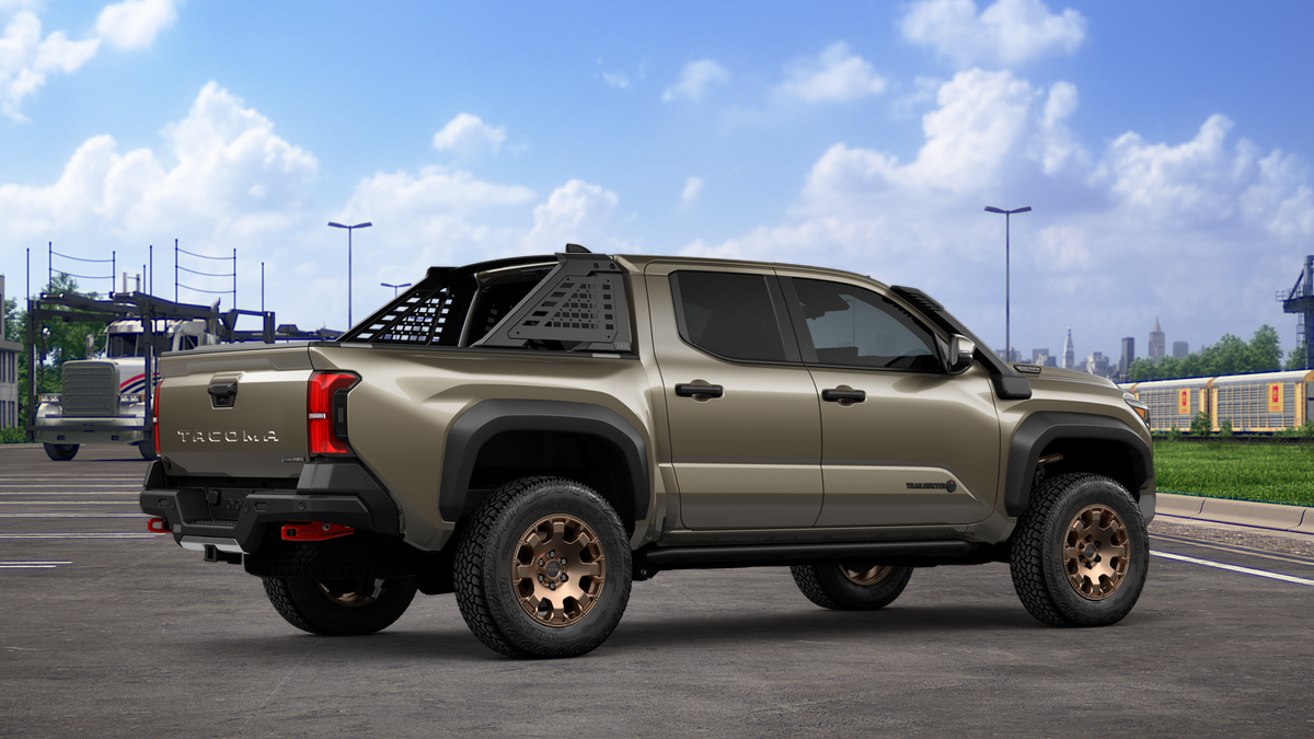 2026 Toyota Tacoma i-FORCE MAX Tacoma Trailhunter