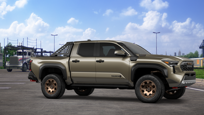 2026 Toyota Tacoma i-FORCE MAX Tacoma Trailhunter