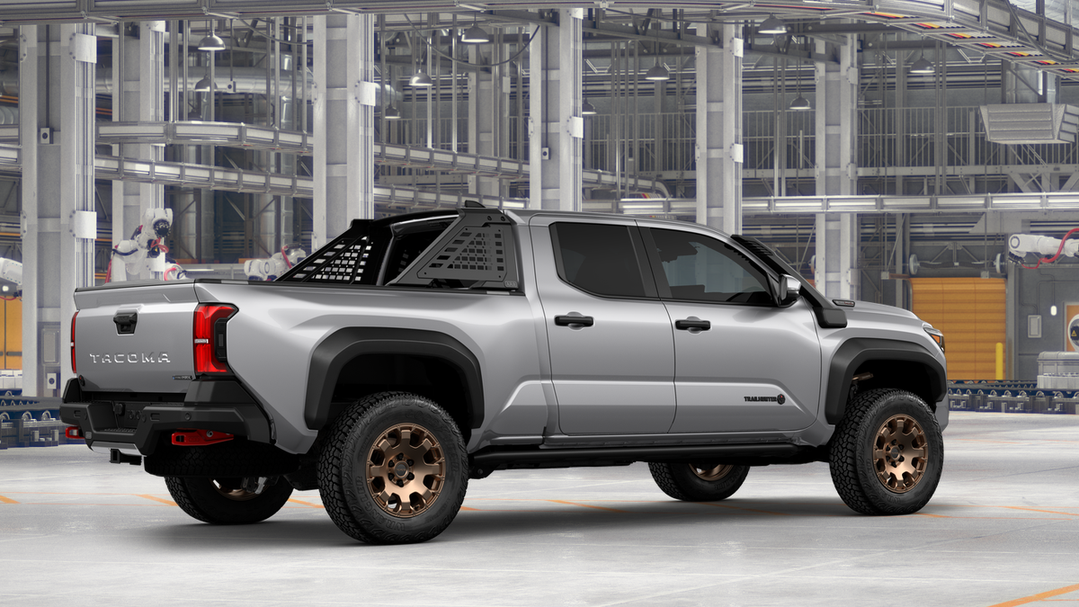 2026 Toyota Tacoma i-FORCE MAX Tacoma Trailhunter