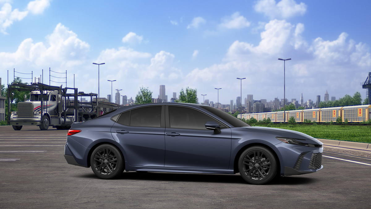 2026 Toyota Camry SE AWD