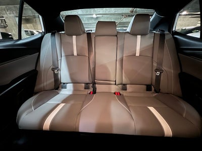 2026 Toyota Camry SE AWD