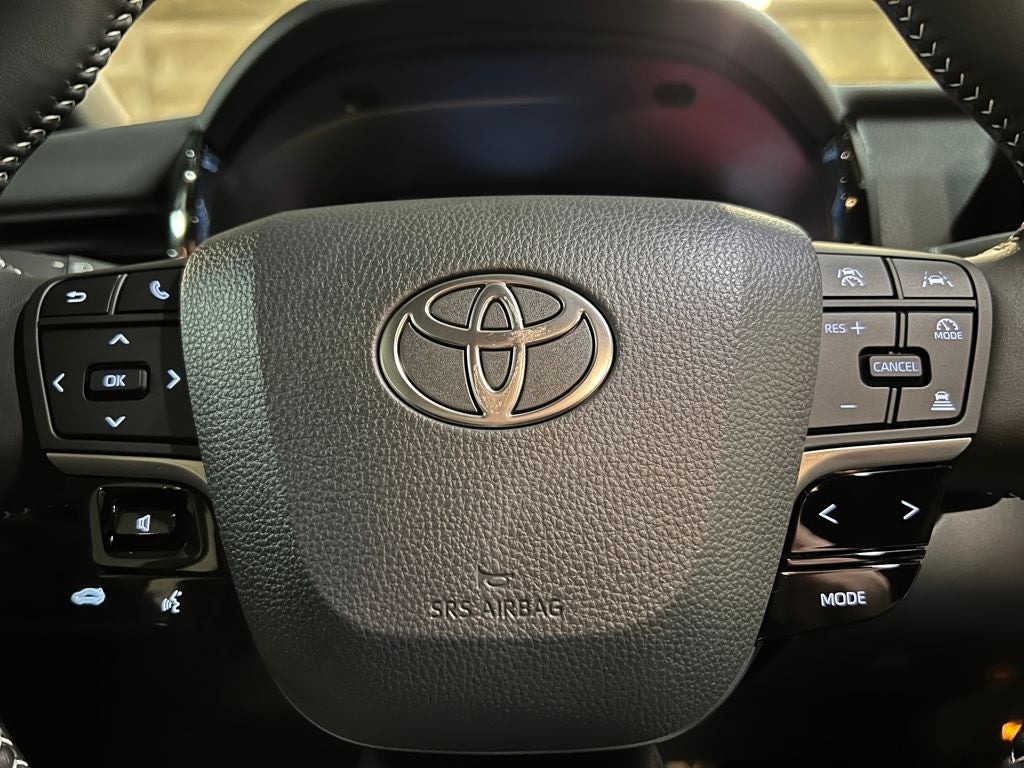 2026 Toyota Camry SE AWD