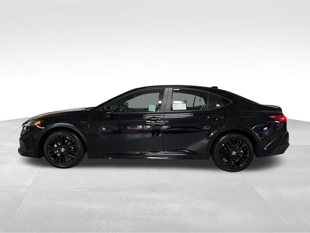 2026 Toyota Camry SE AWD