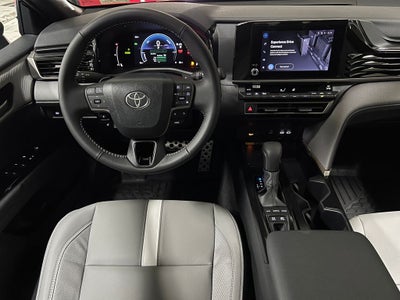 2026 Toyota Camry SE AWD