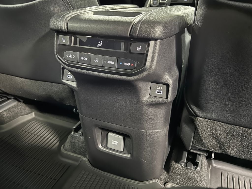 2026 Toyota Grand Highlander Hybrid Nightshade