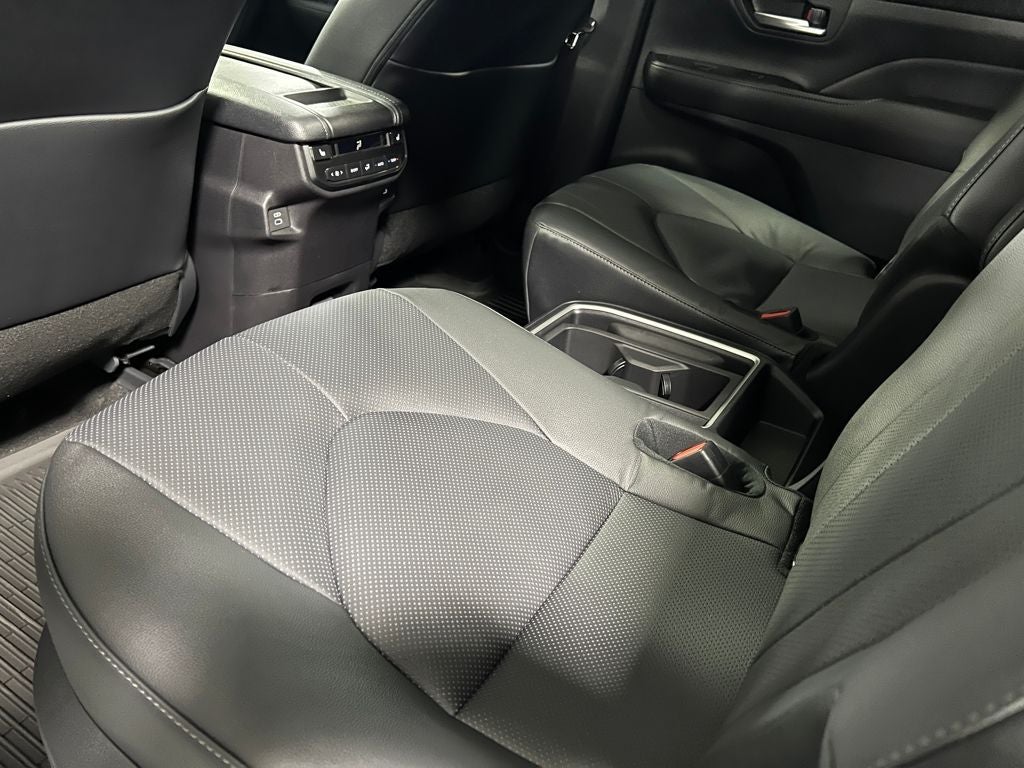 2026 Toyota Grand Highlander Hybrid Nightshade