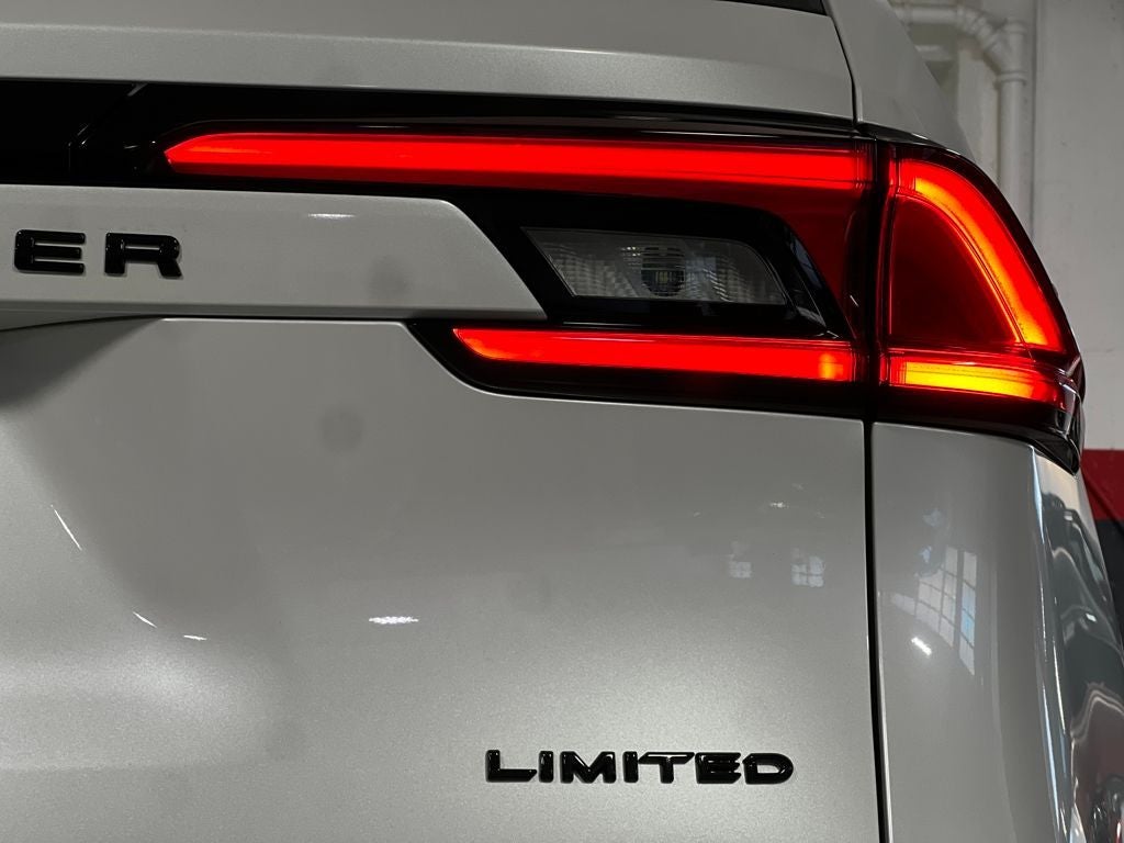 2026 Toyota Grand Highlander Hybrid Nightshade