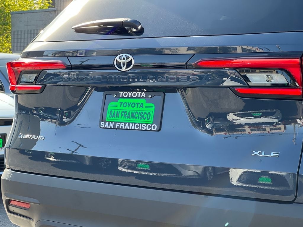 2026 Toyota Grand Highlander Hybrid XLE