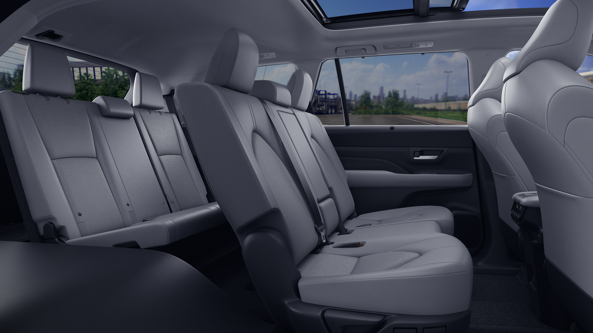 2026 Toyota Grand Highlander Hybrid XLE