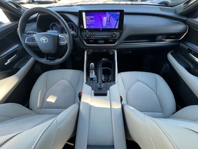 2026 Toyota Grand Highlander Hybrid MAX Platinum