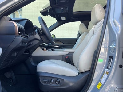 2026 Toyota Grand Highlander Hybrid MAX Platinum