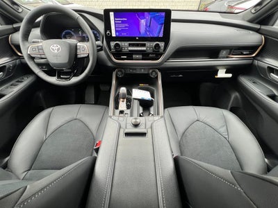 2026 Toyota Grand Highlander Hybrid MAX Platinum