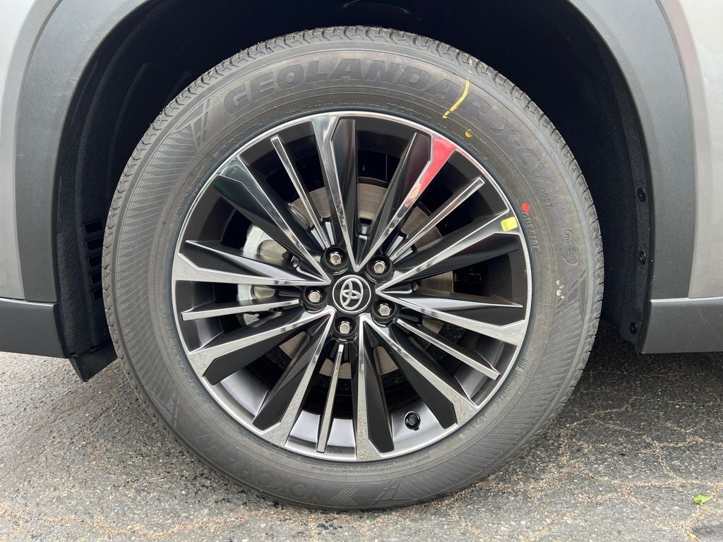 2026 Toyota Grand Highlander Hybrid MAX Platinum