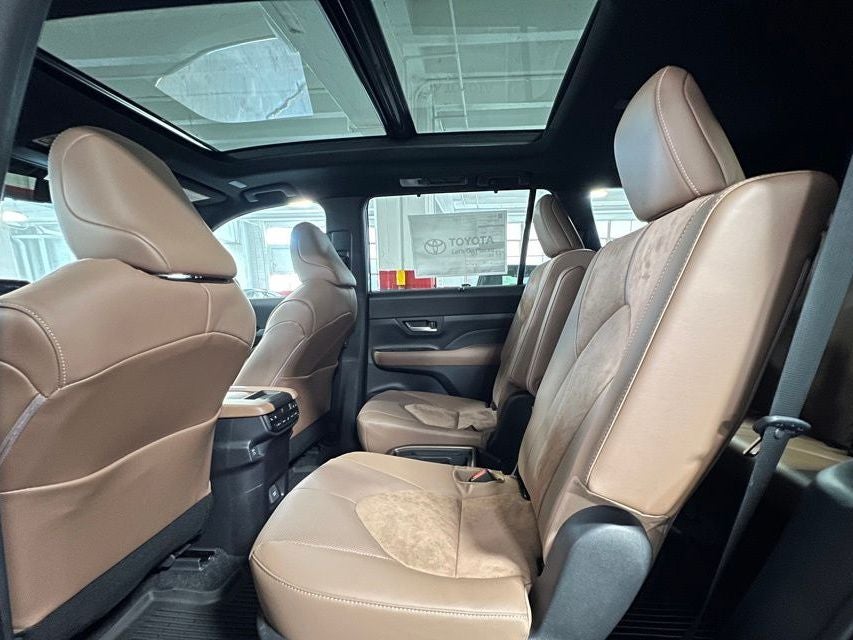 2026 Toyota Grand Highlander Hybrid MAX Platinum