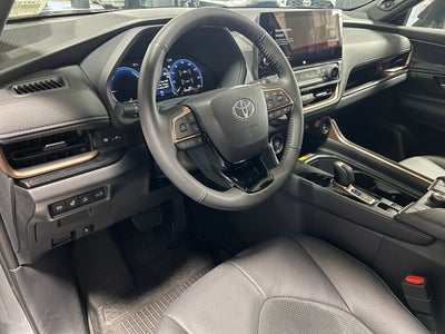 2026 Toyota Grand Highlander Hybrid MAX Limited