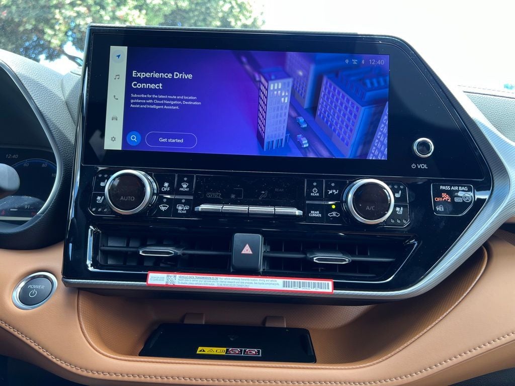 2026 Toyota Highlander Hybrid Platinum