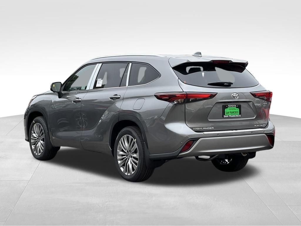 2026 Toyota Highlander Hybrid Platinum