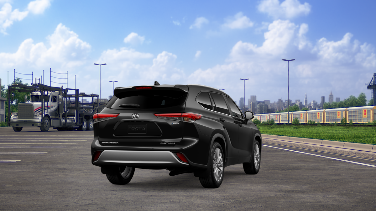 2026 Toyota Highlander Hybrid Platinum